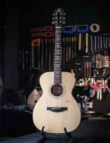Классическая гитара Искра Мастер CL/N-M/52